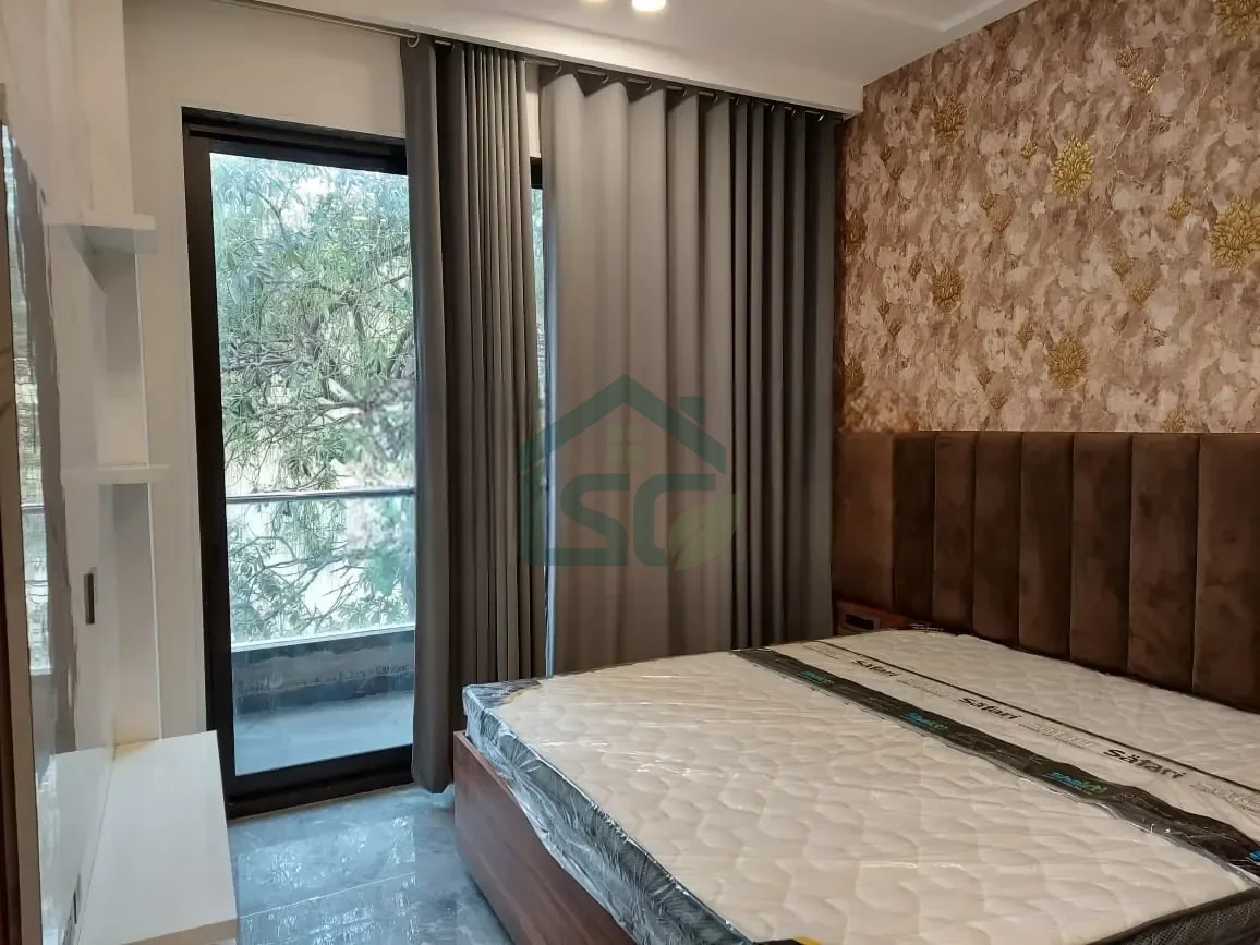 1RK In Sector 45 Gurugram in Sector 45, Gurugram — property photo 1