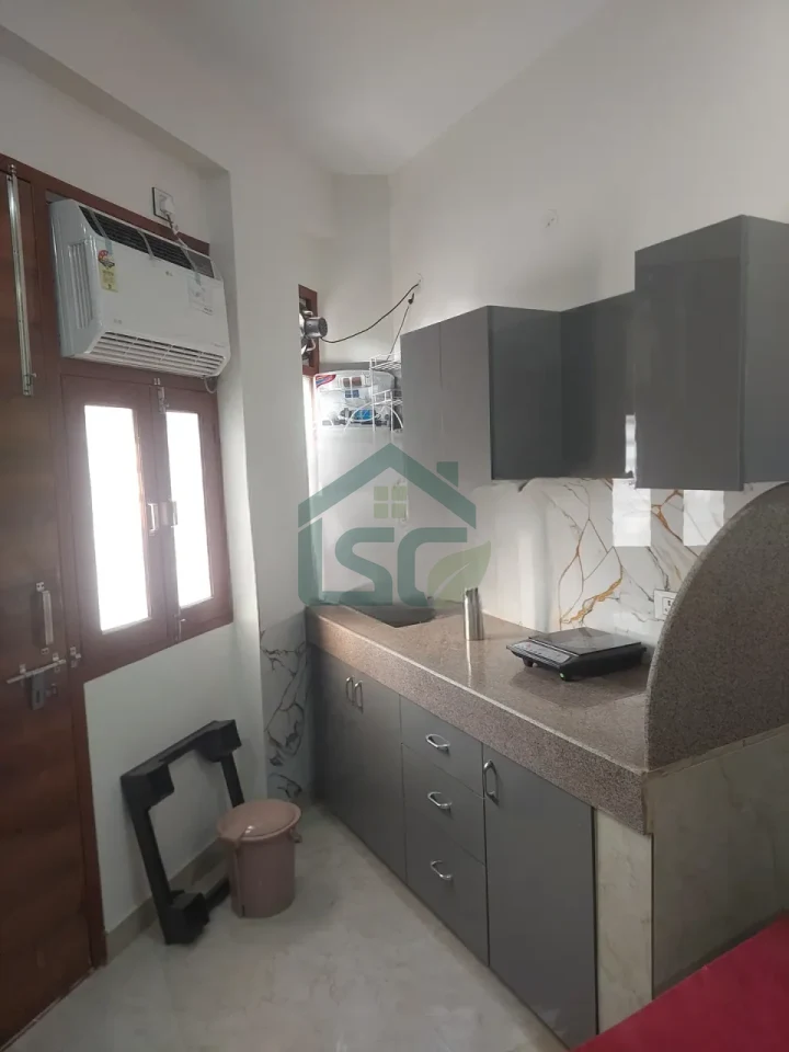 Global Stay in Sector 68, Gurugram — property photo 4