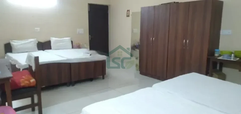 PG boys in Sector 62A, Noida — property photo 2