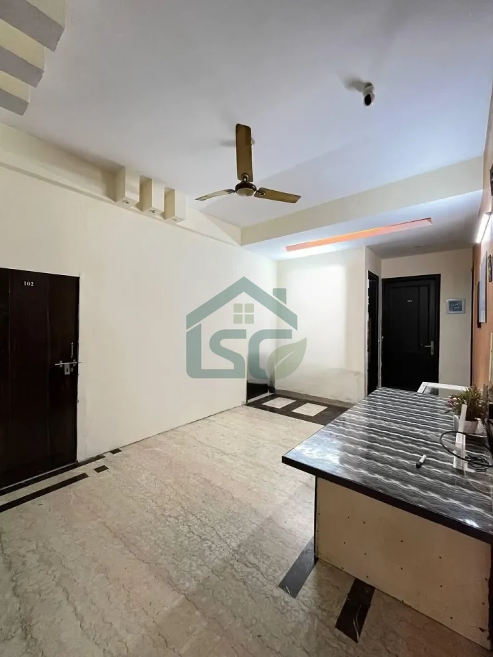 DU lNN Boys PG in Roop Nagar, Delhi — property photo 2