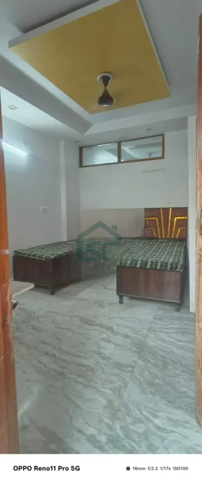 Ram boys hostel in Laxmi Nagar, Delhi — property photo 1