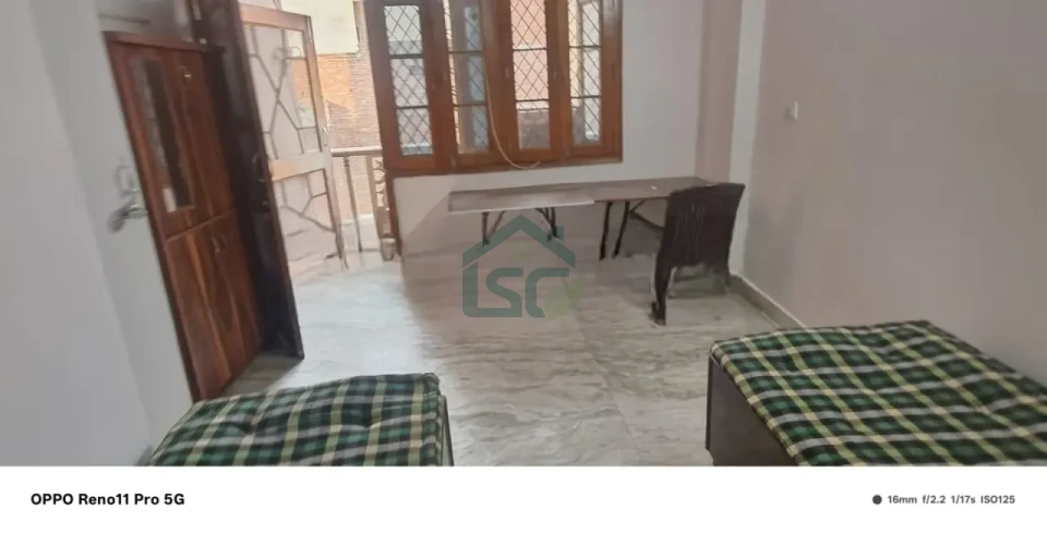 Ram boys hostel in Laxmi Nagar, Delhi — property photo 2