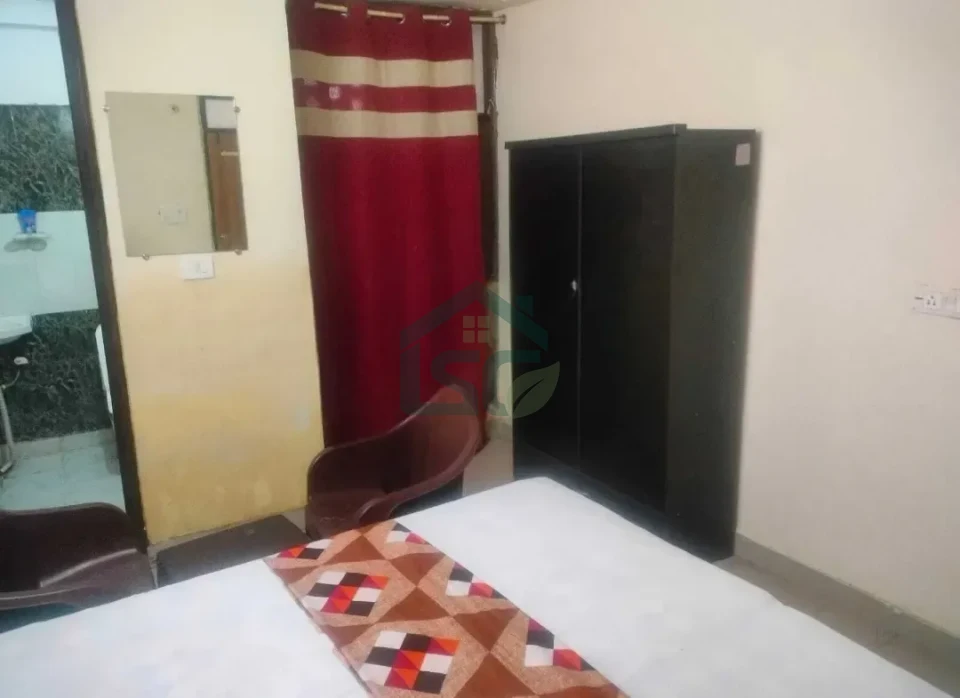 Royal PG in Sector 63, Noida — property photo 5