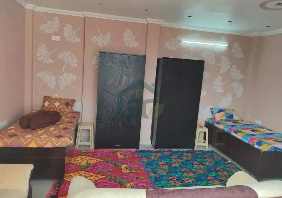 Shree Ji Boys PG in Krishna Nagar, Delhi — property photo 3