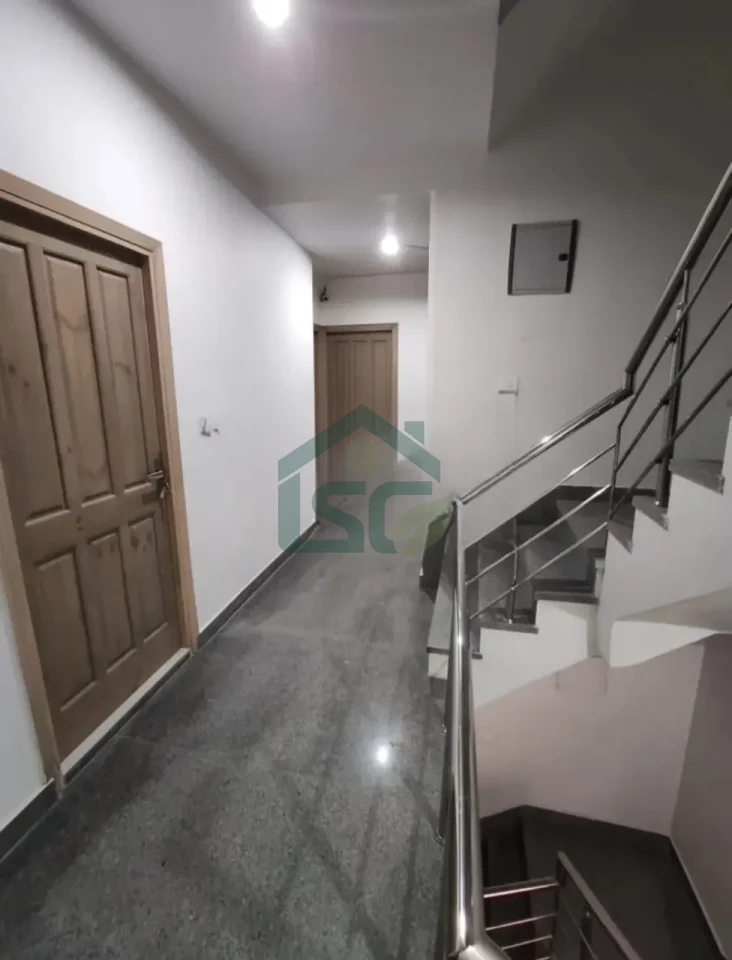 Krishna PG in Dwarka, Delhi — property photo 1