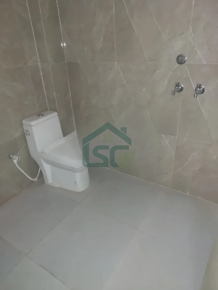 Rajesh Room For Rent in Sector 95, Gurugram — property photo 4