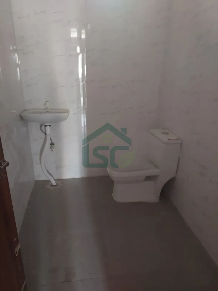 Monet Room For Rent in Sector 93, Gurugram — property photo 4