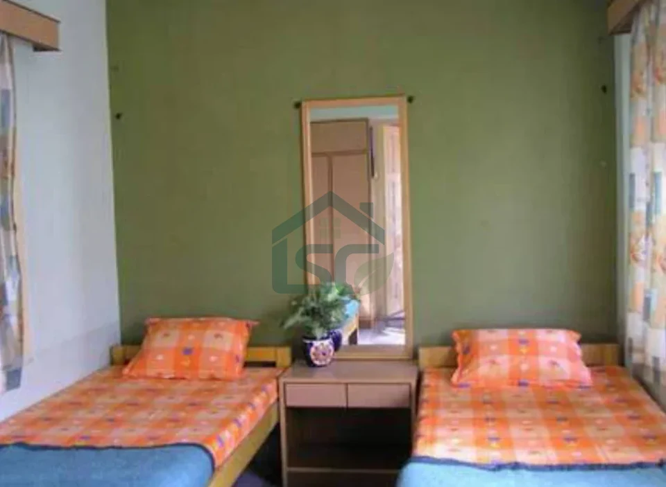 At Shyam Girls Hostel, Shastri Nagar, Kanpur