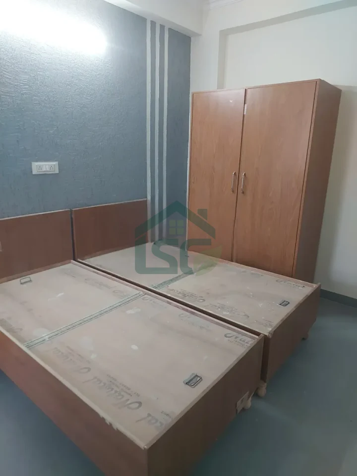 Hari Om Bhawan in Sector 69, Gurugram — property photo 4