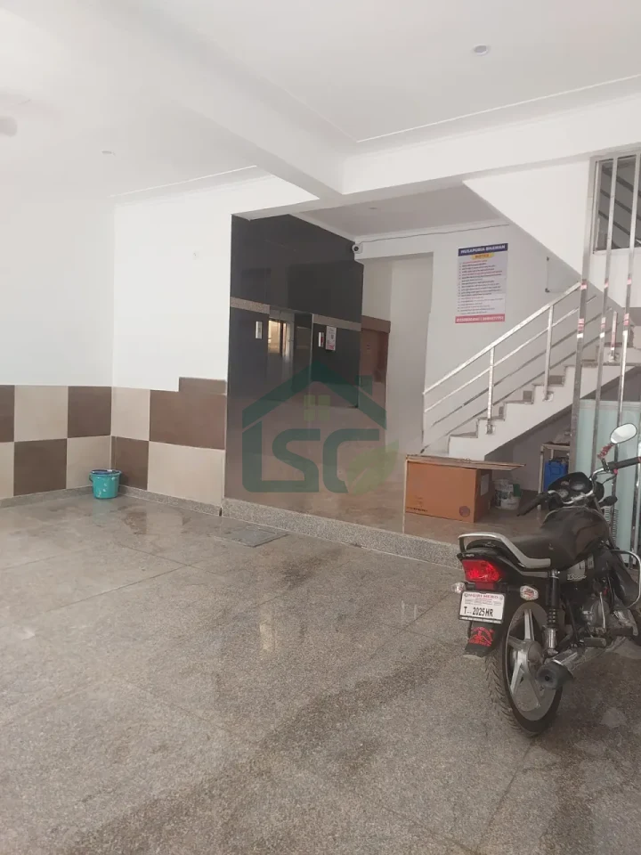 Hari Om Bhawan in Sector 69, Gurugram — property photo 5