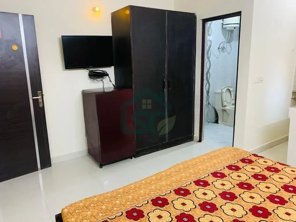 Aman Apartment 1RK in Sector 24, Gurugram — property photo 1