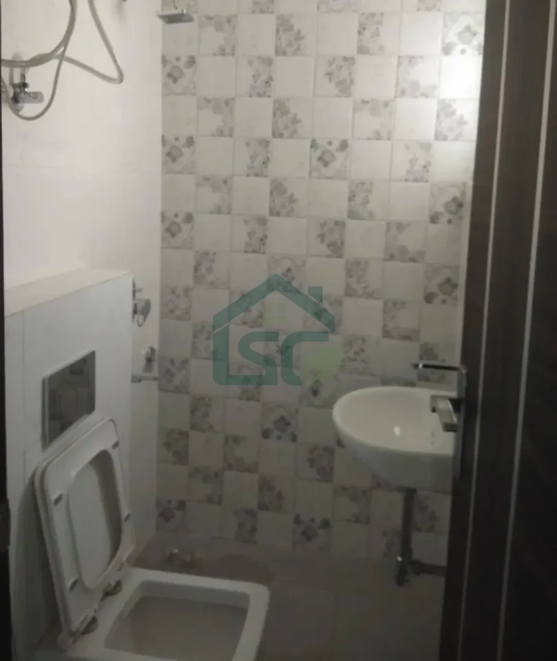Alpha Tower 1RK in Sector 28, Gurugram — property photo 2