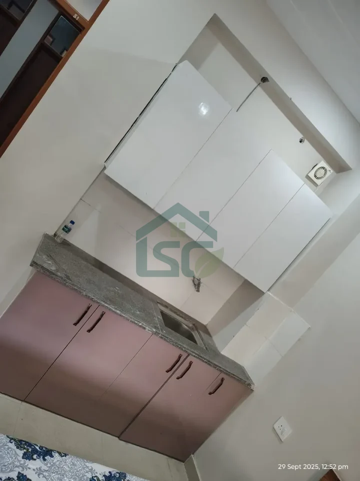 THE Madhav Stay in Sector 69, Gurugram — property photo 2