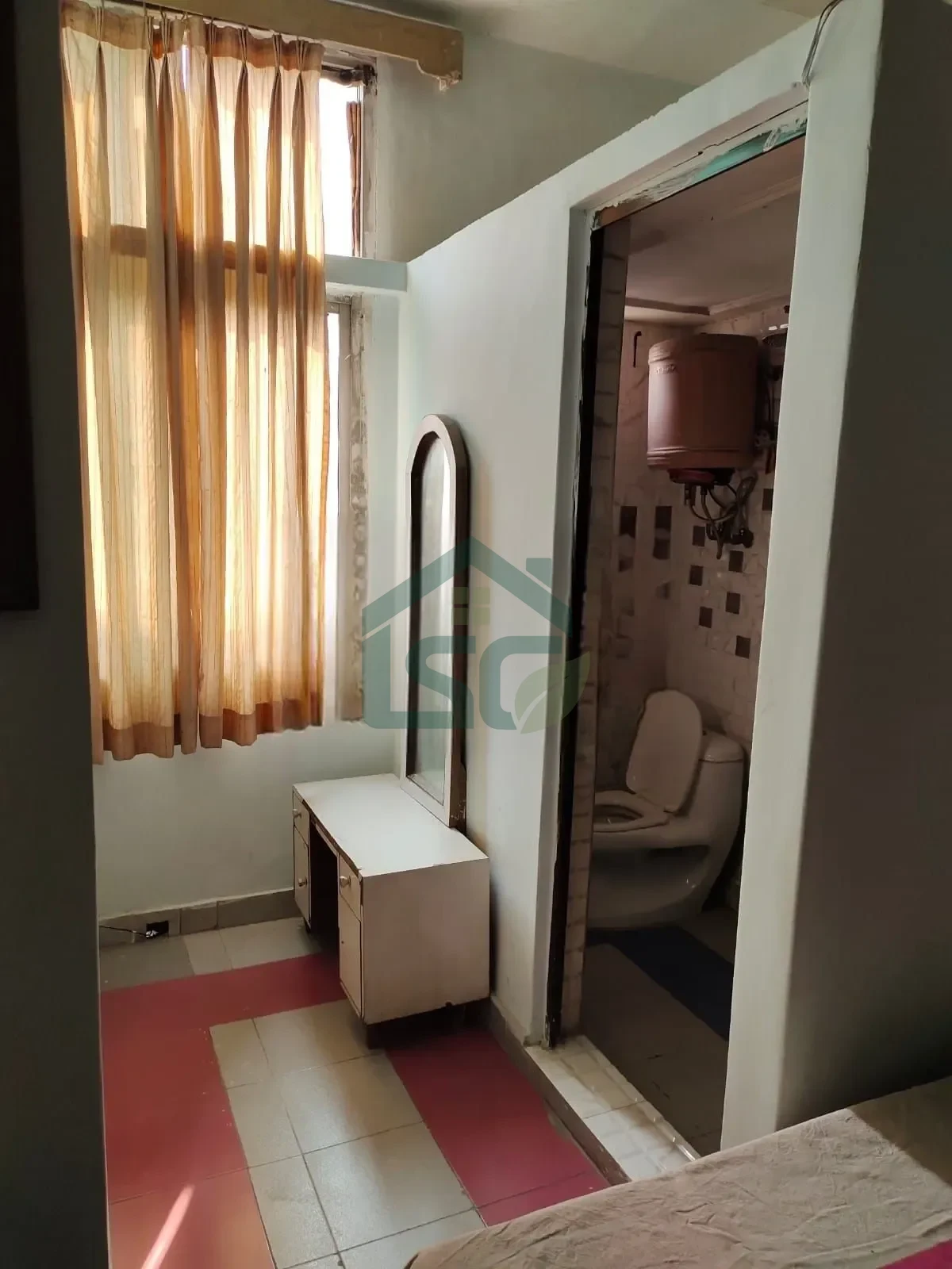 Mehra PG for girls in Greater Kailash, Delhi — property photo 1
