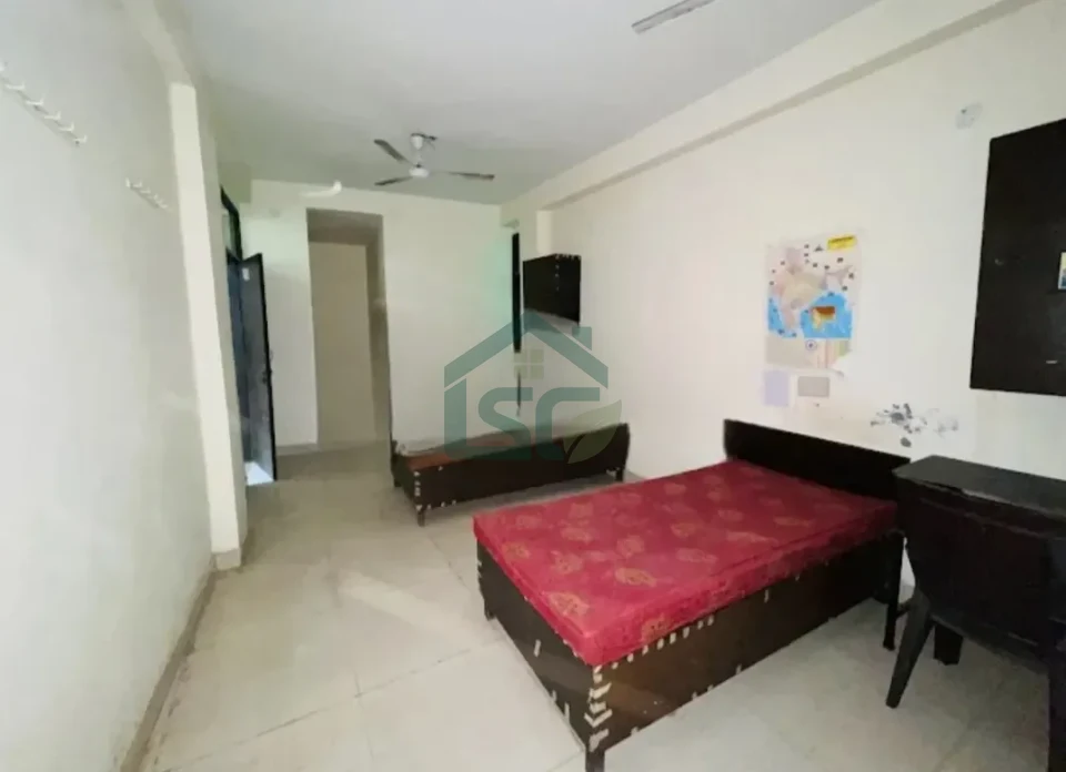 Gayatri PG in Ghitorni, Delhi — property photo 2