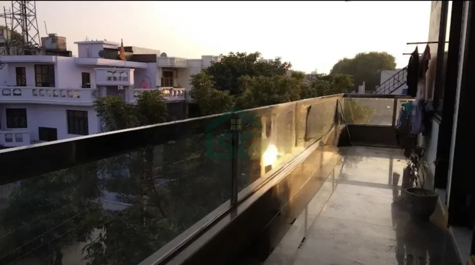 Empower girls PG in Sector 15, Gurugram — property photo 1