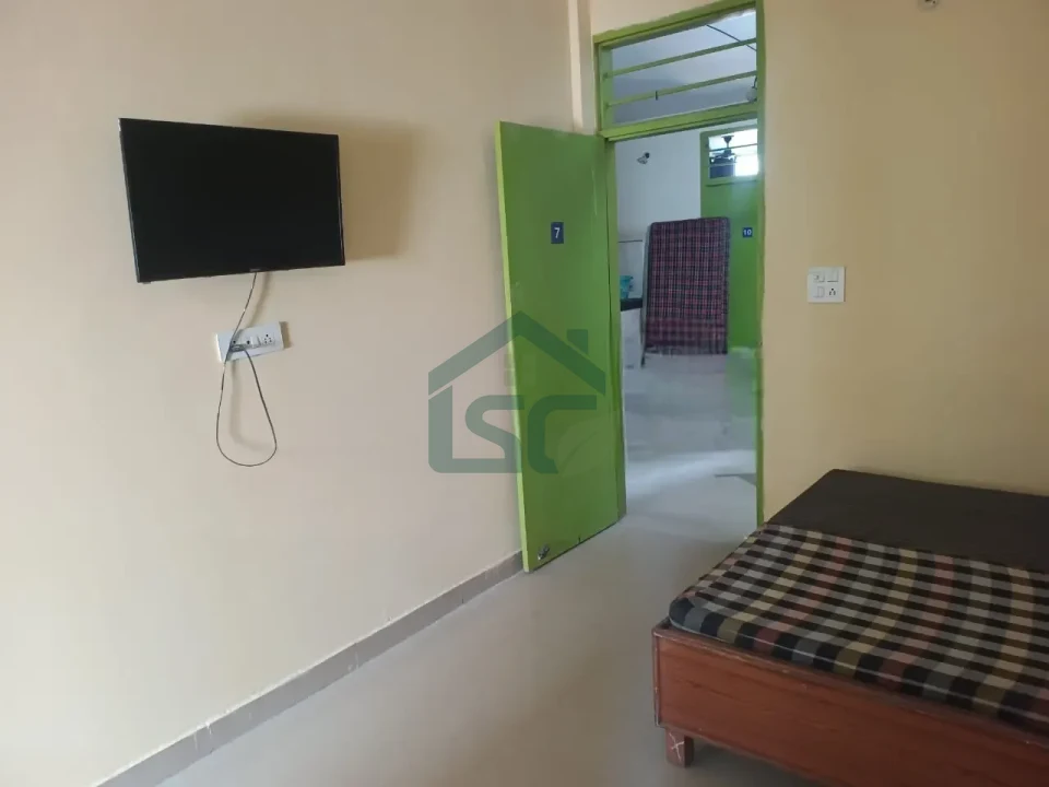 Orion alfha boy's hostel in Kamla Nagar, Delhi — property photo 1