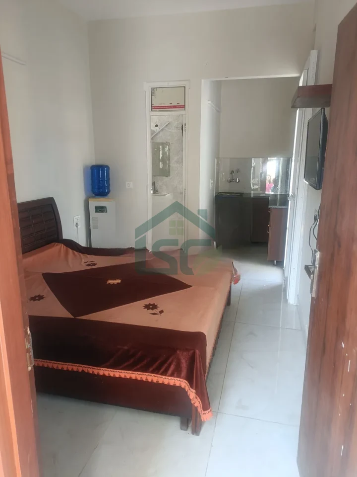 Photo 2 of Palvi Bansal, Sector 26, Noida