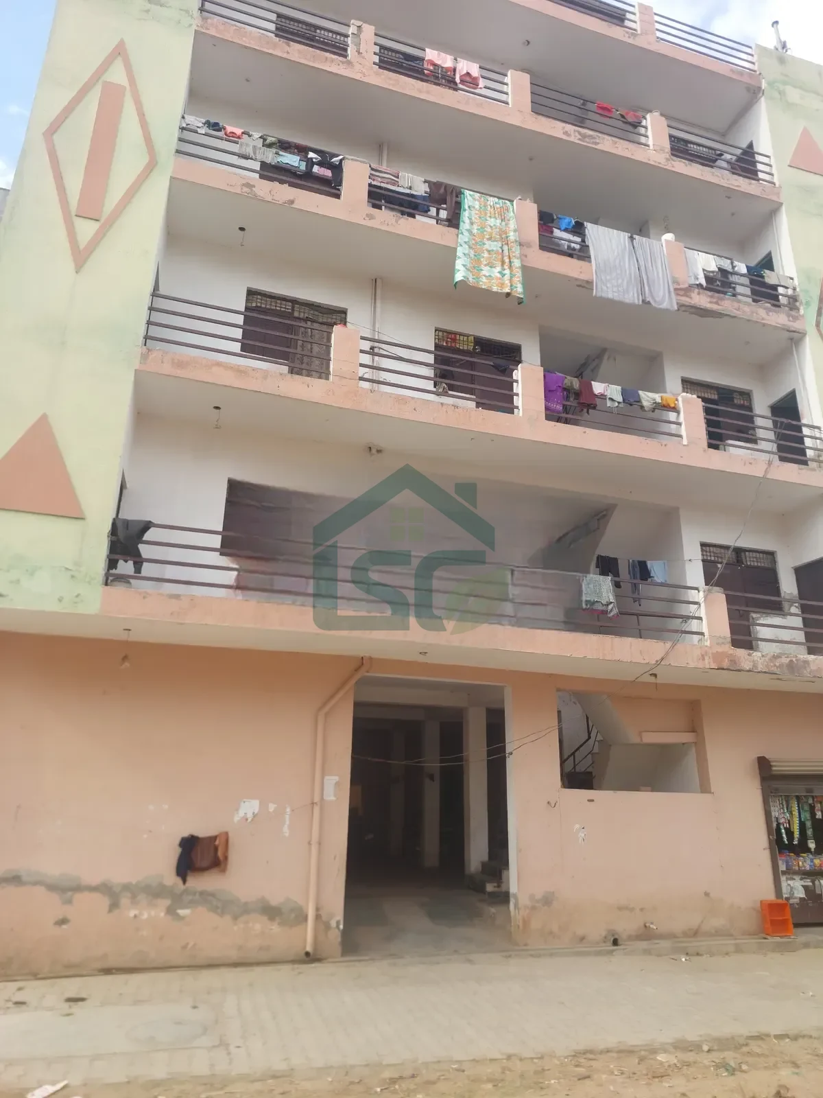 Vikran Room For Rent in Sector 86, Gurugram — property photo 1