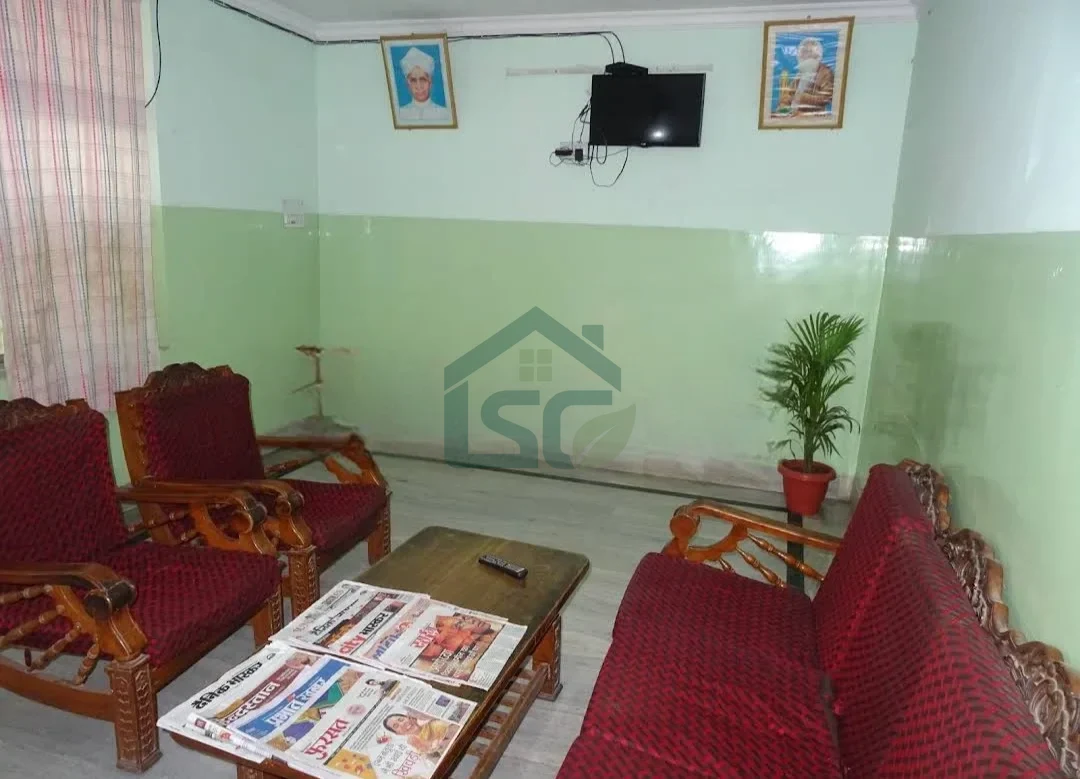 At Easteran PG, Indrapuri Colony, Ranchi