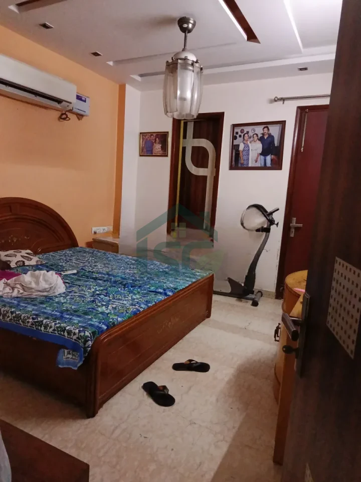 Girls PG in Mukherjee Nagar, Delhi — property photo 2