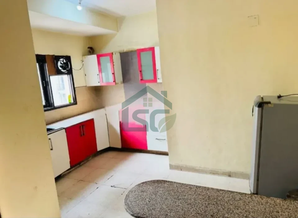 PG for girls and boys in Lajpat Nagar, Delhi — property photo 5