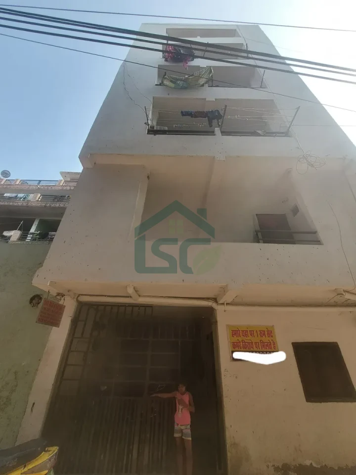 Shree Ram Apartment in Sector 68, Gurugram — property photo 2