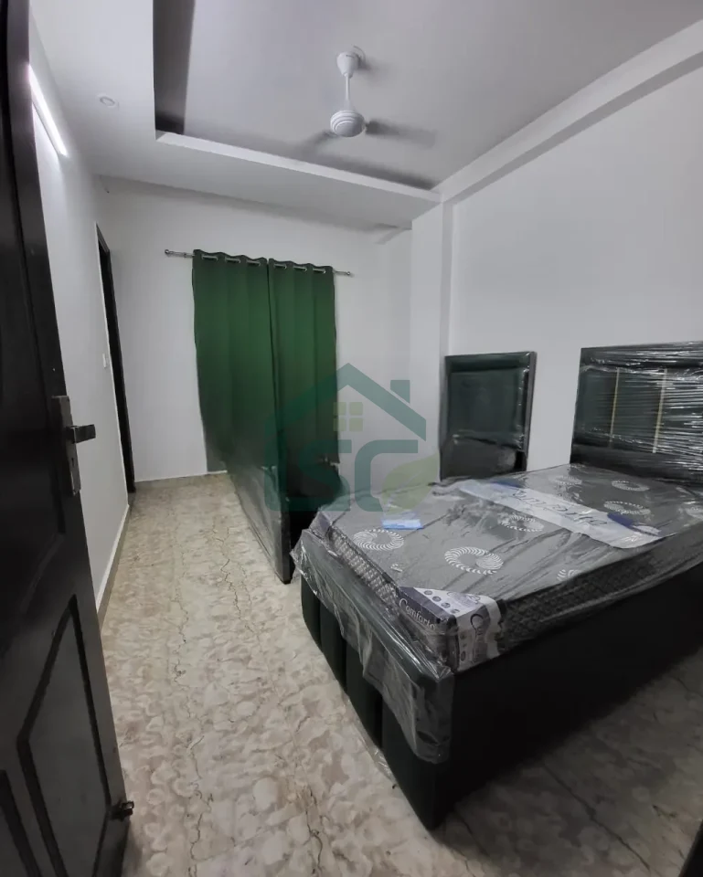 Shree Balaji PG Accommodation in Shakarpur Khas, Delhi — property photo 2