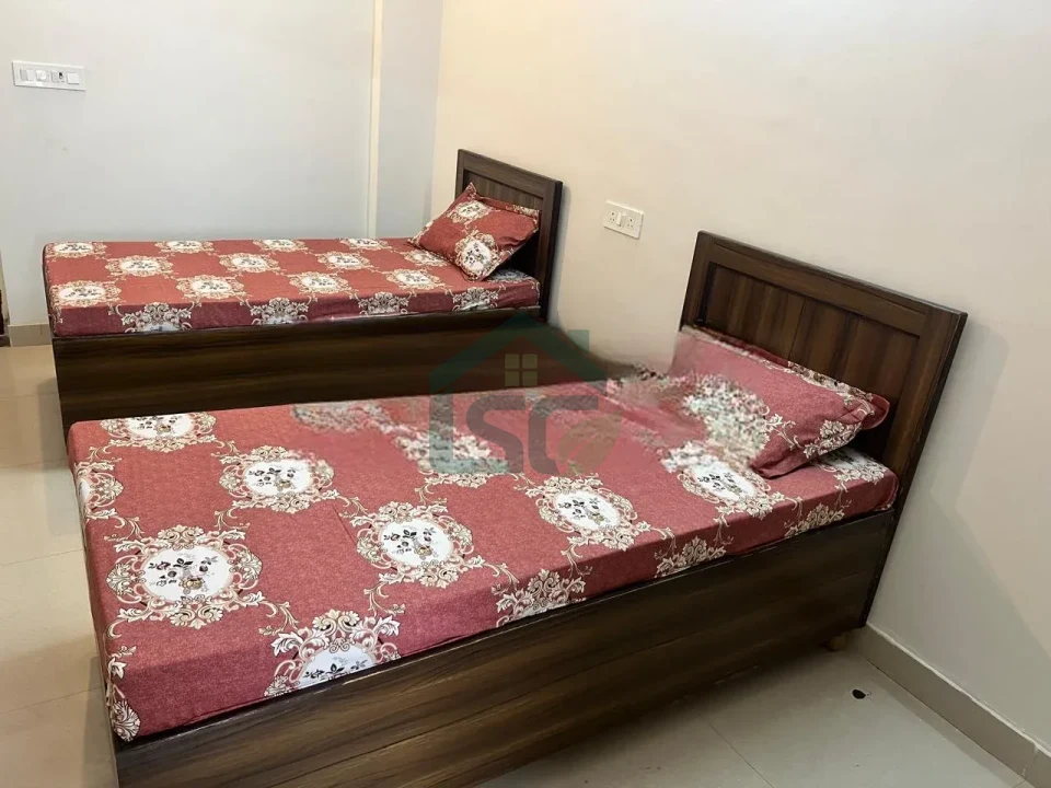 Rajbala girls PG in Sector 38, Gurugram — property photo 1
