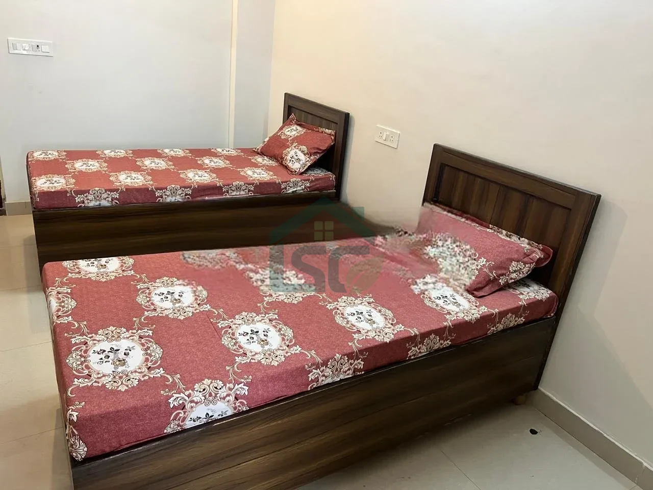 Rajbala girls PG in Sector 38, Gurugram — property photo 1
