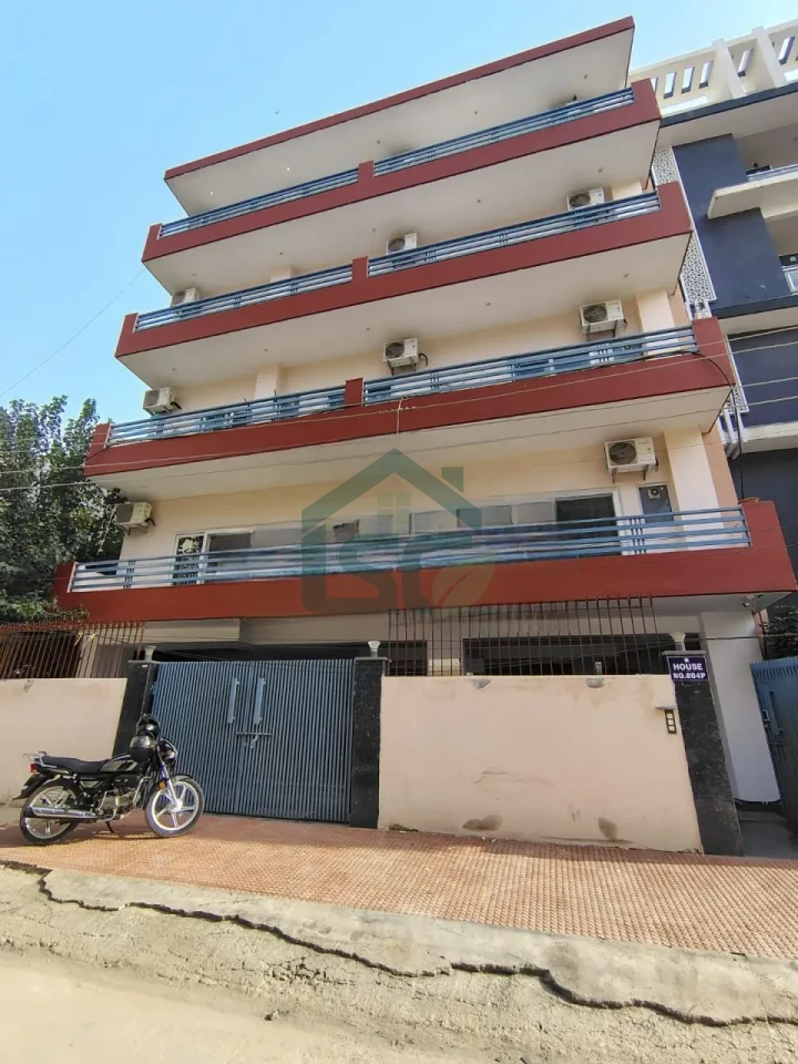 MV PG in Sector 38, Gurugram — property photo 1