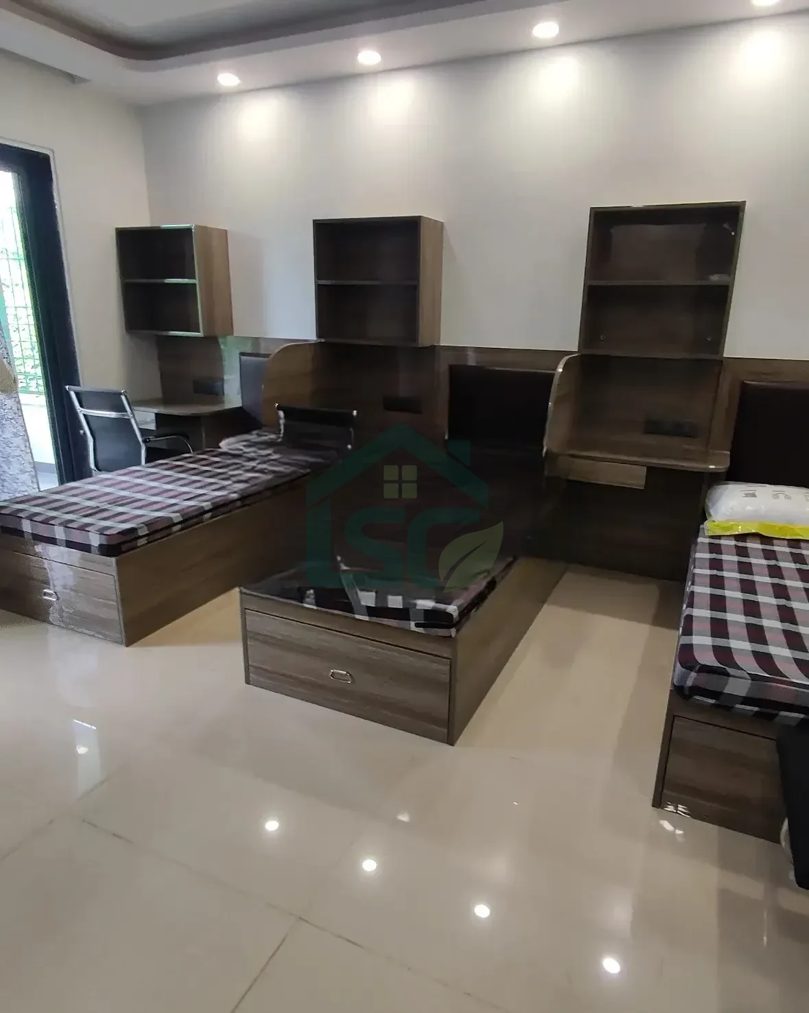 Mohit Boys PG in Rama Krishna Puram, Delhi — property photo 1