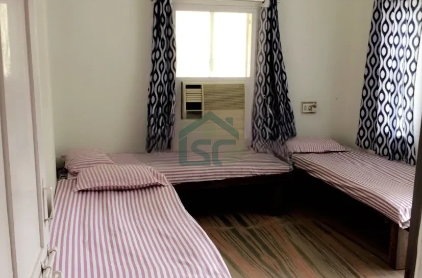 Photo 4 of Preeties Accommodation For Boys & And Girls, Bodakdev, Ahmedabad