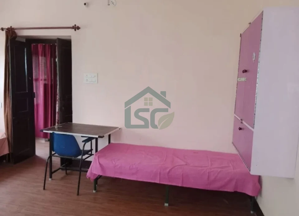 Photo 5 of Chia'S Nest Girls PG, Aliganj, Lucknow