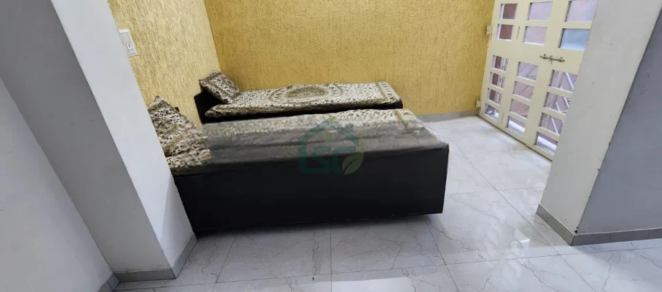 At J P Living PG, Navrangpura, Ahmedabad