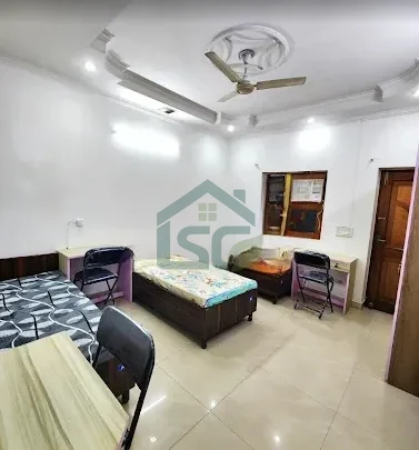 Photo 4 of Nayra Girls PG, Gautam Nagar, New Delhi
