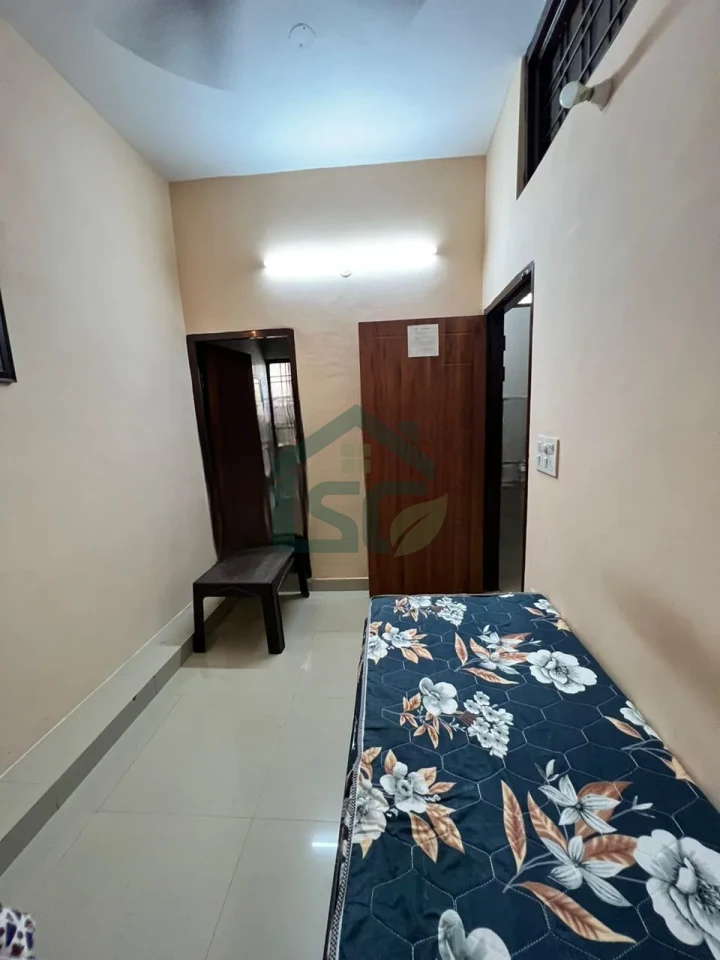 Photo 4 of Mannat PG For Boys, Dharampur, Dehradun
