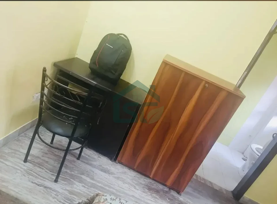 Hariom PG in Chhatarpur, Delhi — property photo 2