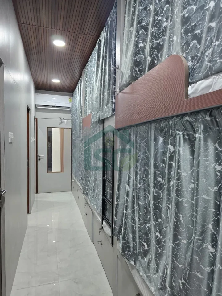 Photo 4 of The Cloud Cabin Stay, Andheri East, Mumbai