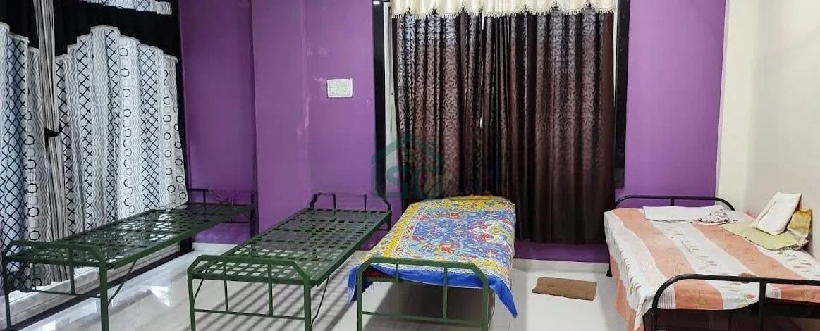 At Shri Gajanan Maharaj Girls PG, Vrindavan Colony, Nagpur