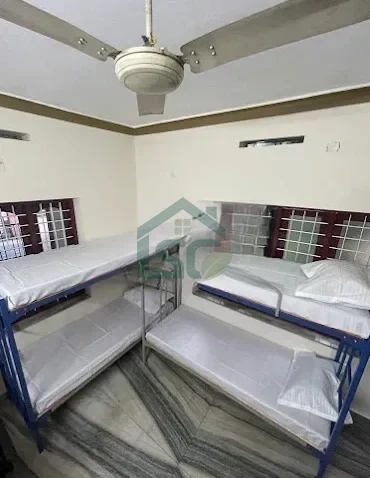 Photo 3 of Hosteloop, Edappally, Kochi