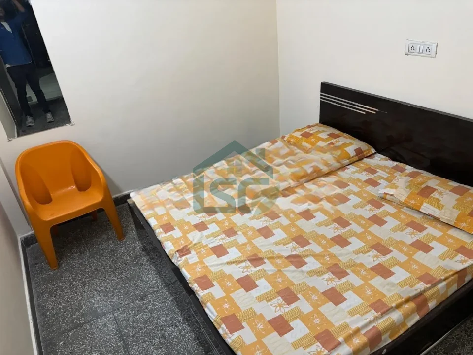 Ideal boys PG in Preet Vihar, Delhi — property photo 1