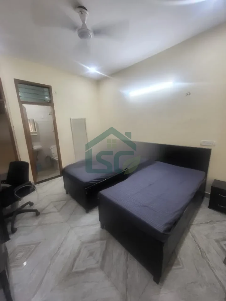 Aradhya Homes PG For Girls in Sector 22, Gurugram — property photo 2