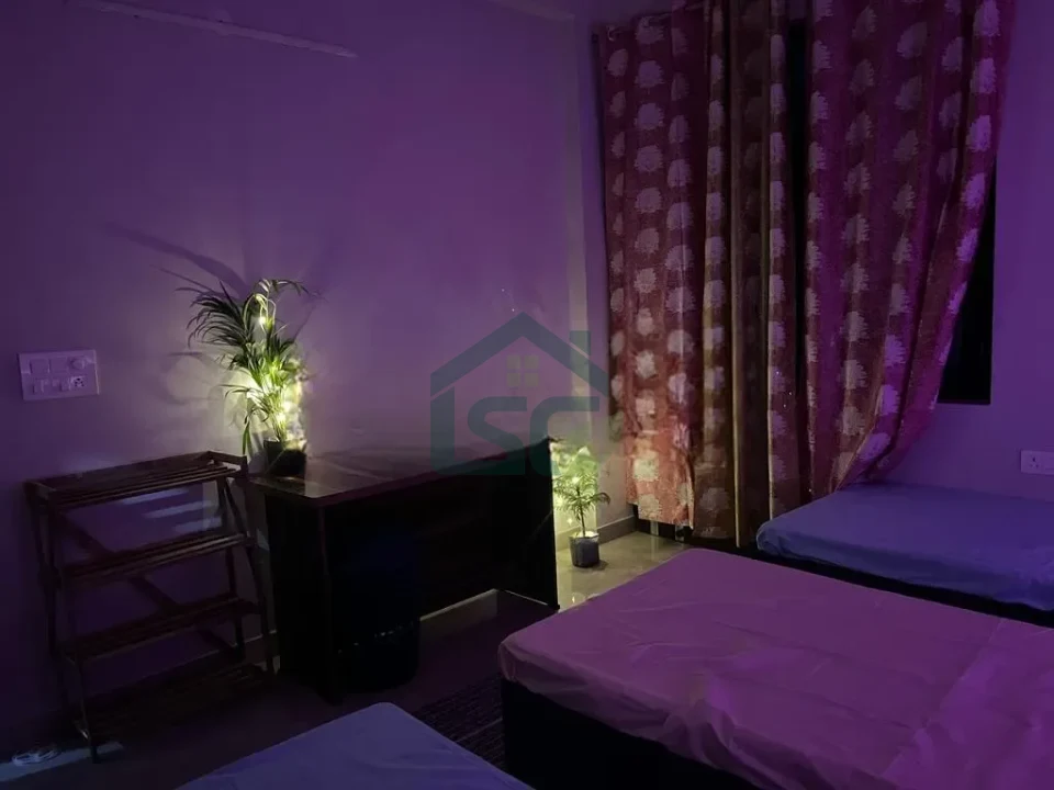 Luxo PG in Sector 121, Noida — property photo 2