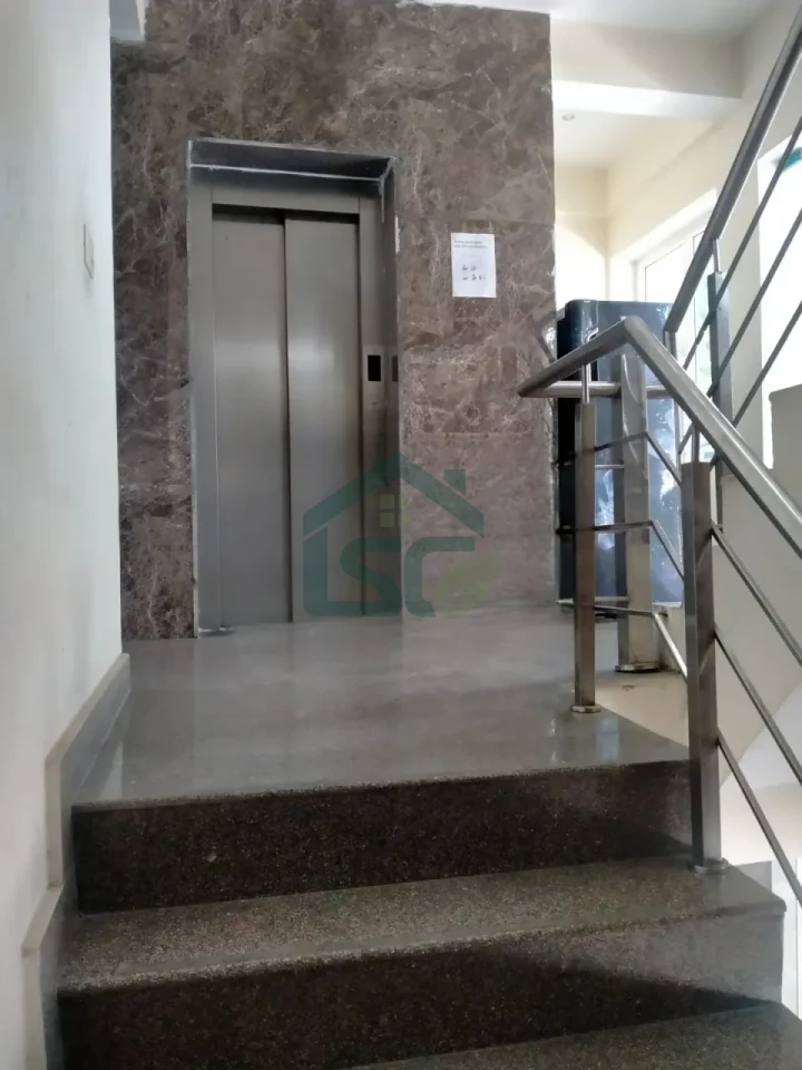 Classic PG in Sector 14, Gurugram — property photo 5