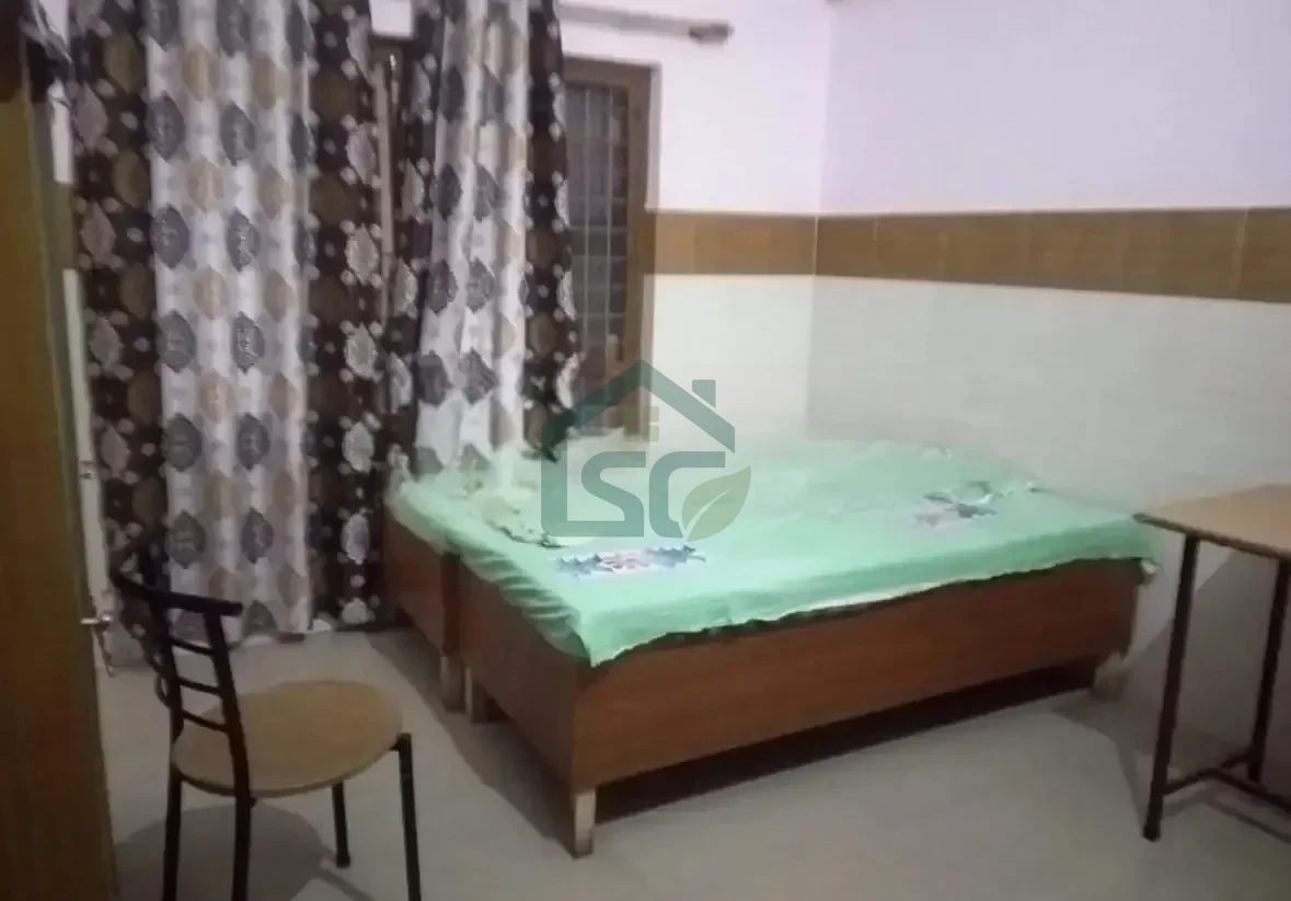 Bharat Boy And Girls PG in Vikaspuri, Delhi — property photo 1