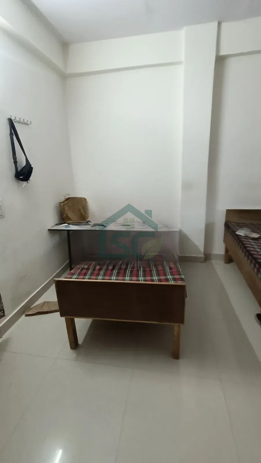 OM PG in Sector 135, Noida — property photo 1