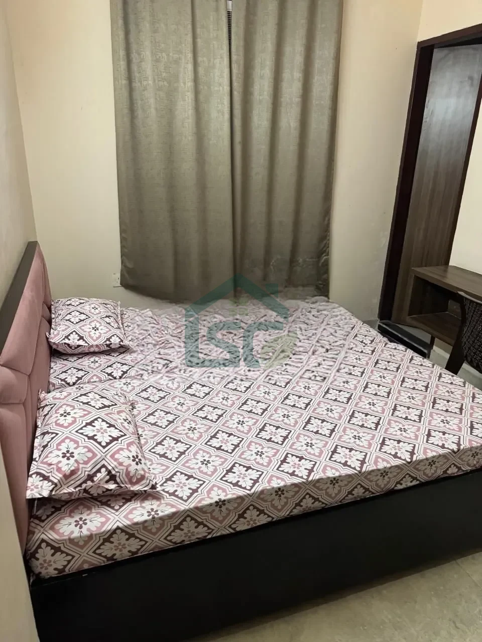 Royal Room in Sector 22, Gurugram — property photo 1