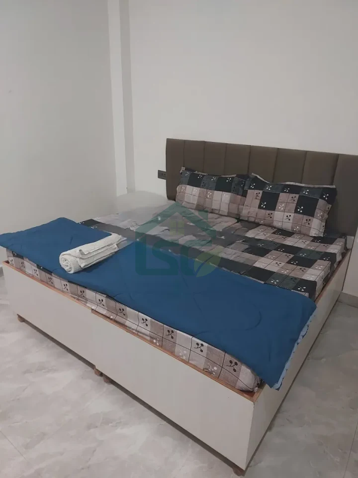 Tanha Room For Rent in Sector 57, Gurugram — property photo 4