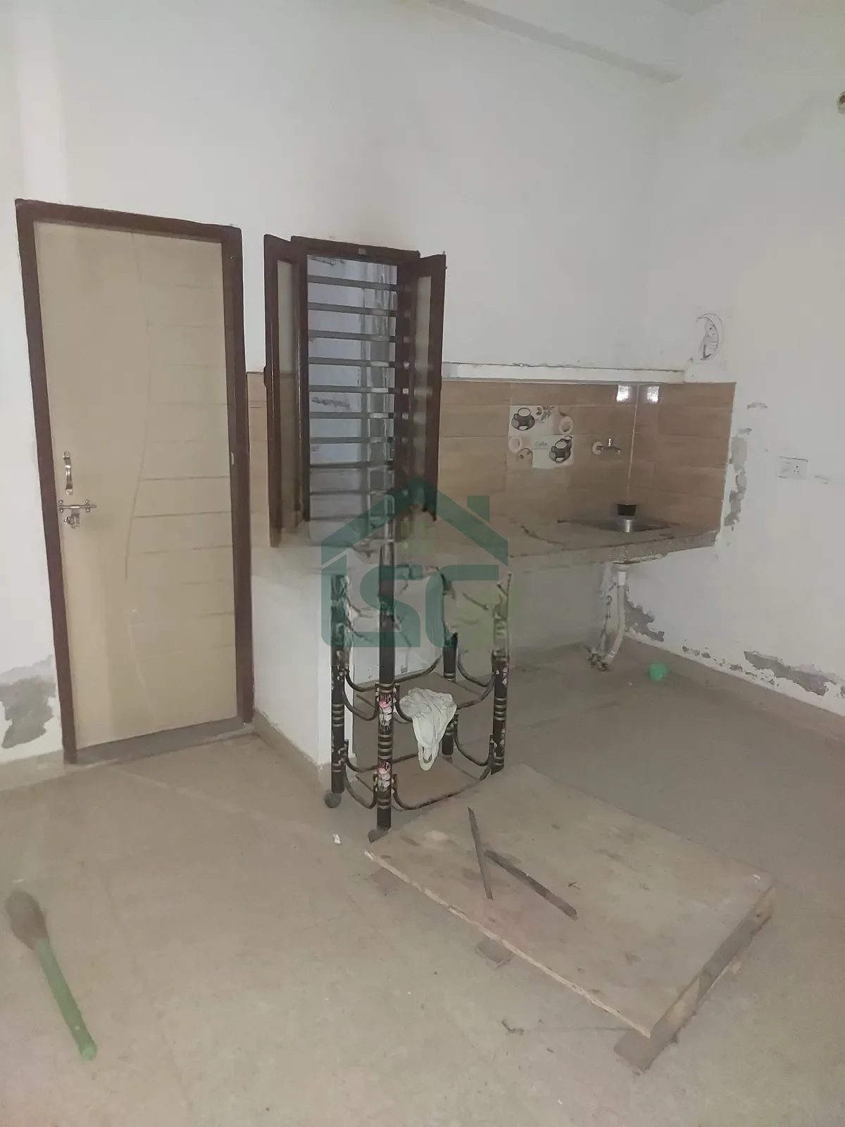Narender apartment in Sector 81A, Gurugram — property photo 1